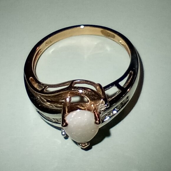 LAST ONE -- 10Kt Two-Tone Gold Pear-Shaped Opal & Diamond Ring - Picture 5 of 6
